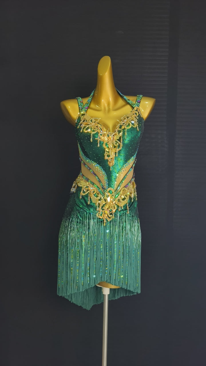 Latin Costume Lat133