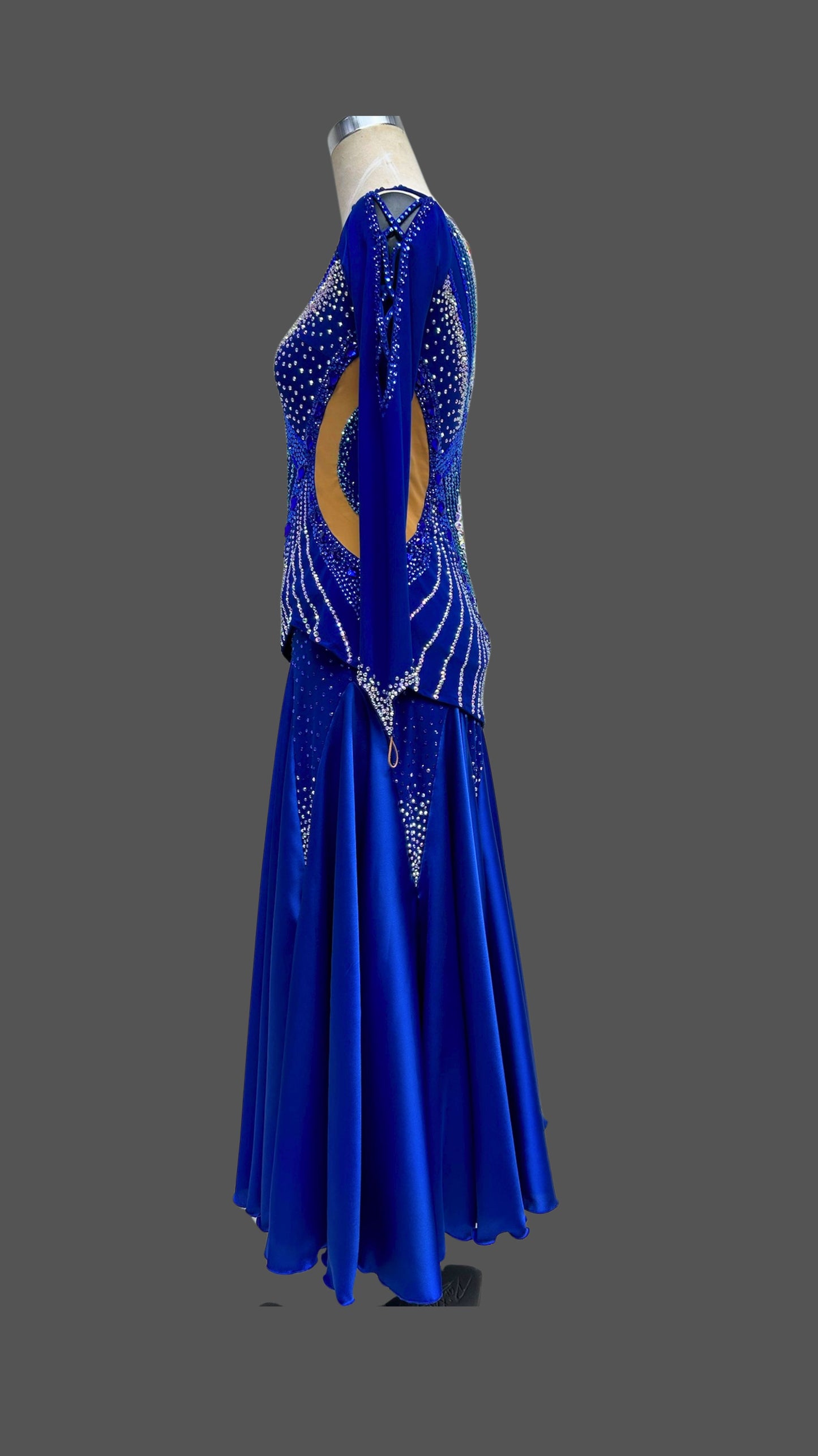 SMTH0263E XL (4 in 1 Costume)